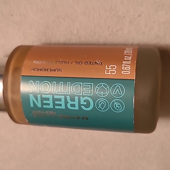 MAYBELLINE MAKEUP BUNDLE OF 6 ITEMS - Picture 2 of 9